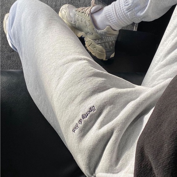 Sporty & Rich Logo Sweatpants - Picture 4 of 6
